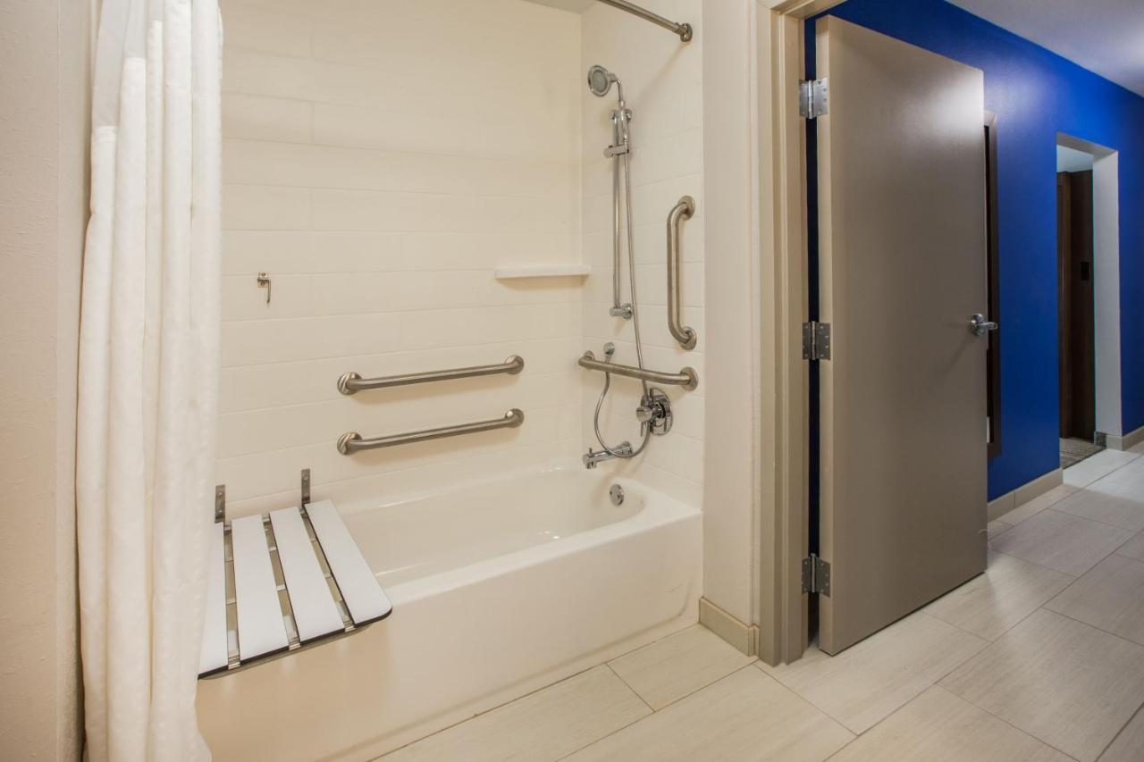 Holiday Inn Express & Suites Onalaska - La Crosse Area By Ihg Kültér fotó